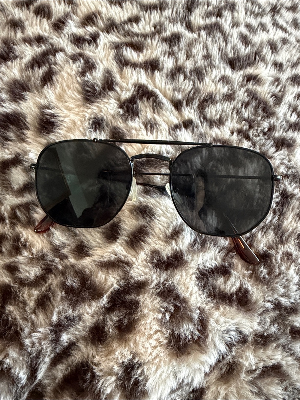 Classic Black Aviator Sunglasses